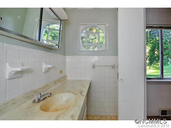 351 Lakeshore Drive Asheville NC 28804