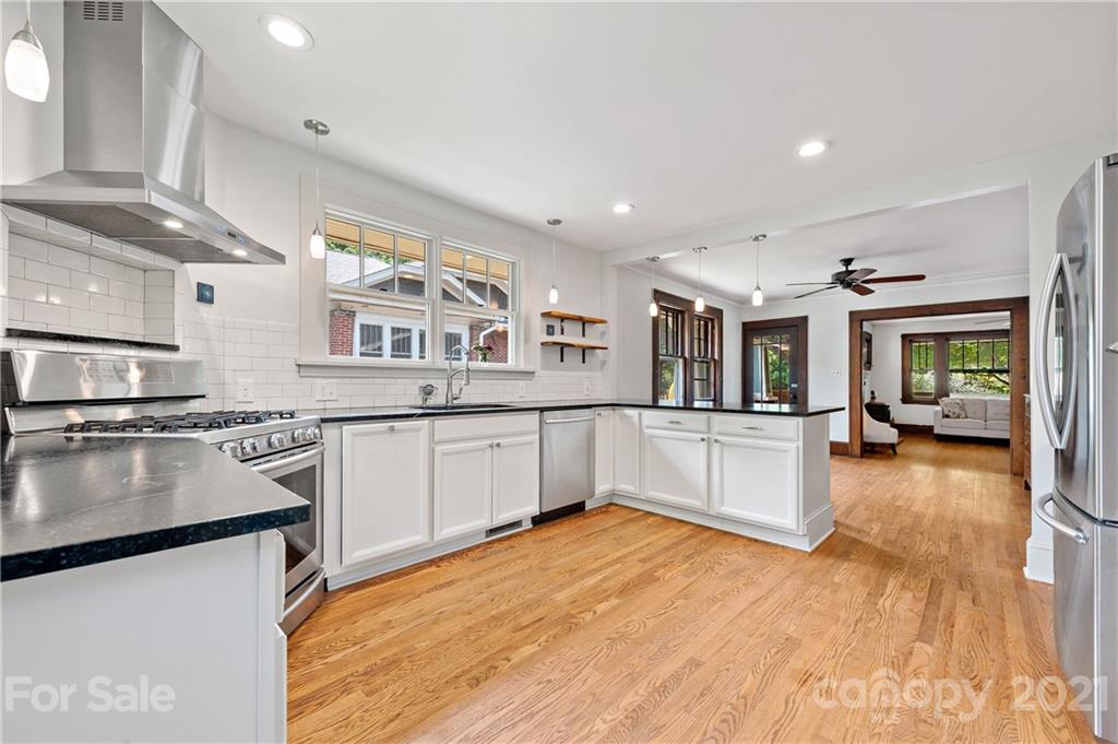 44 Harvard Place Asheville NC 28806