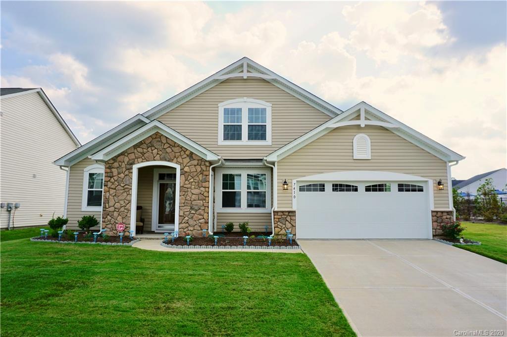 7410 Meridale Forest Drive Charlotte NC 28269