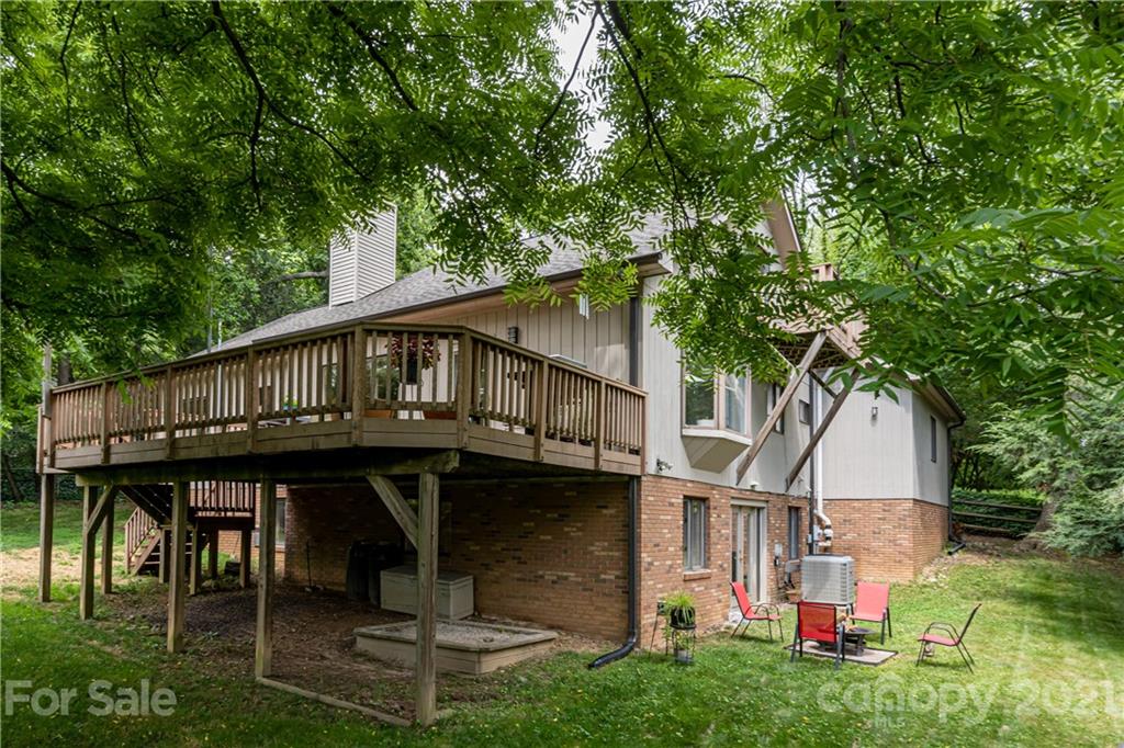 17 Beaverdam Court Asheville NC 28804