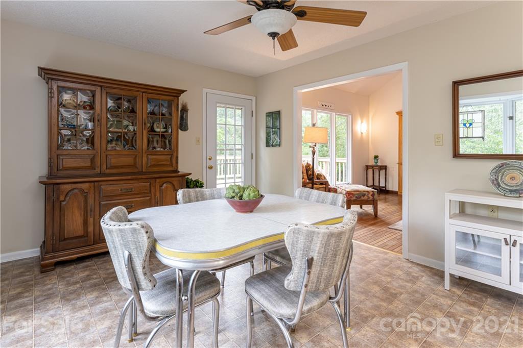 17 Beaverdam Court Asheville NC 28804