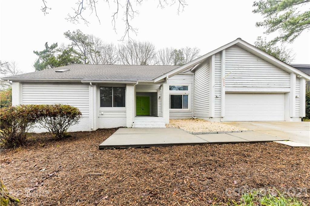 9527 Hunting Court Matthews NC 28105