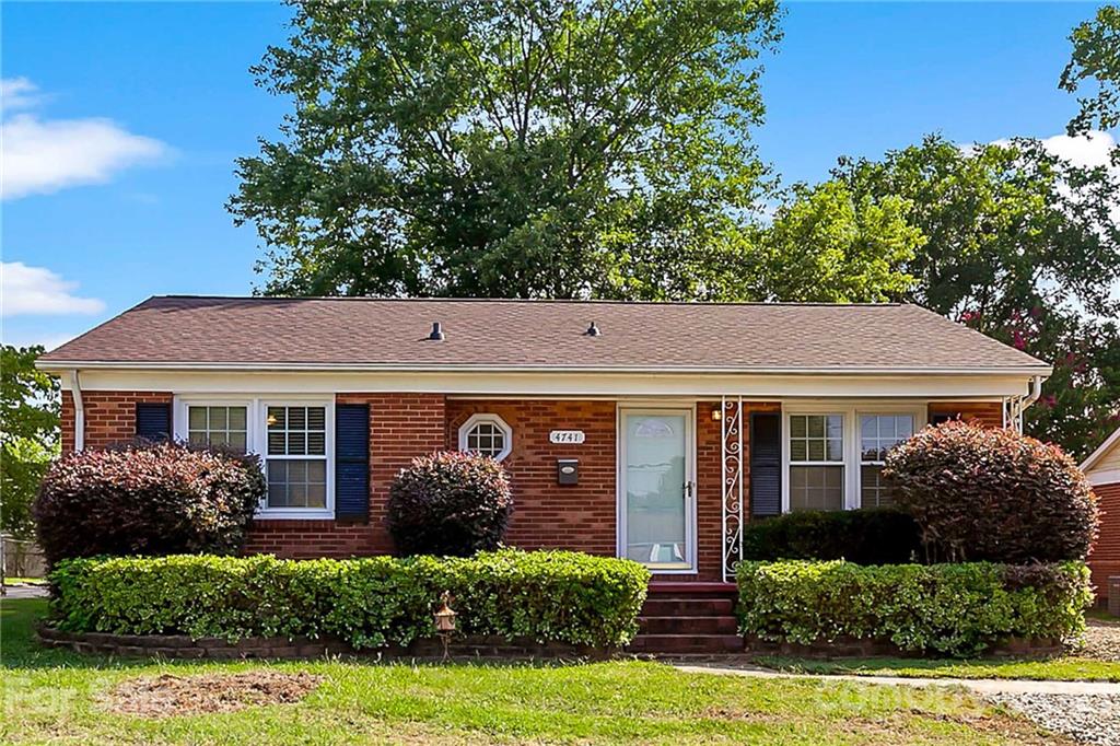 4741 Charleston Drive Charlotte NC 28212