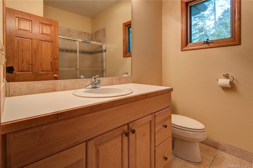 14 Applecross Road Weaverville NC 28787