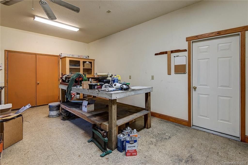 14 Applecross Road Weaverville NC 28787