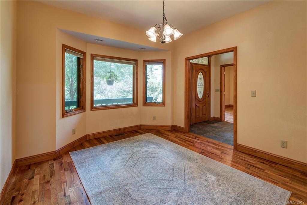 14 Applecross Road Weaverville NC 28787
