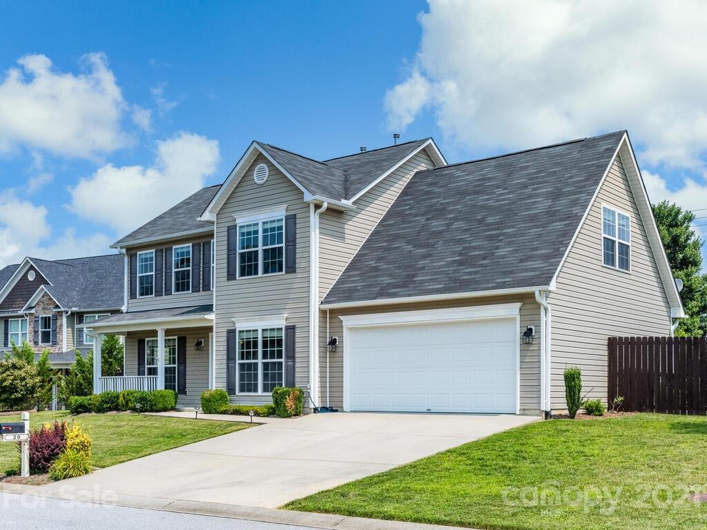 20 Roanoke Road Fletcher NC 28732