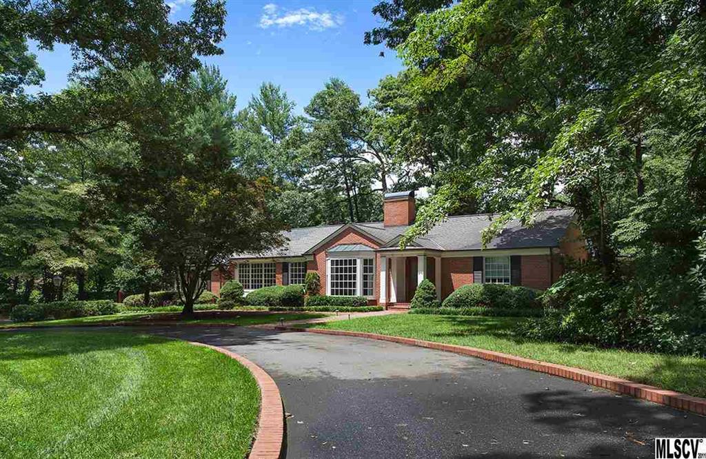 570 11th Avenue Circle NW Hickory NC 28601