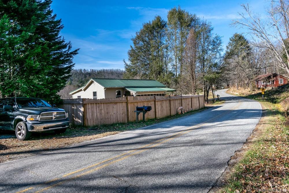 810 Lyday Loop Pisgah Forest NC 28768