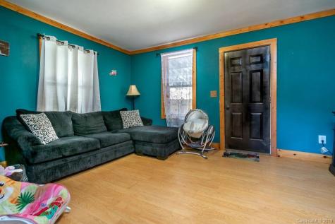 810 Lyday Loop Pisgah Forest NC 28768