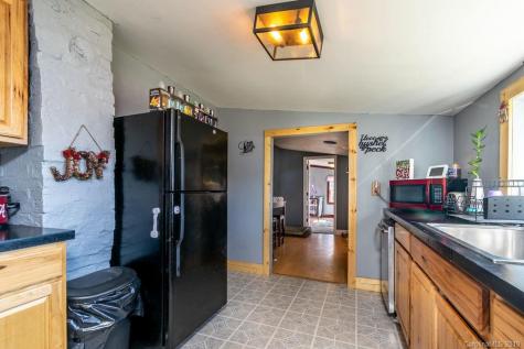 810 Lyday Loop Pisgah Forest NC 28768