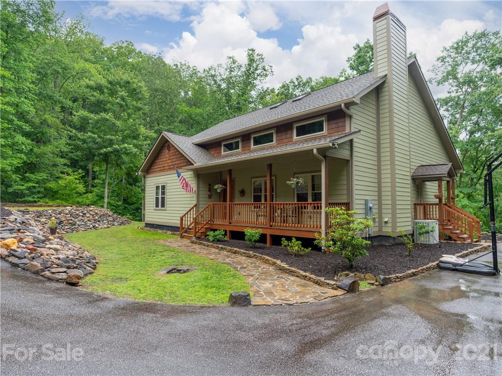 363 Bobcat Trail Saluda NC 28773
