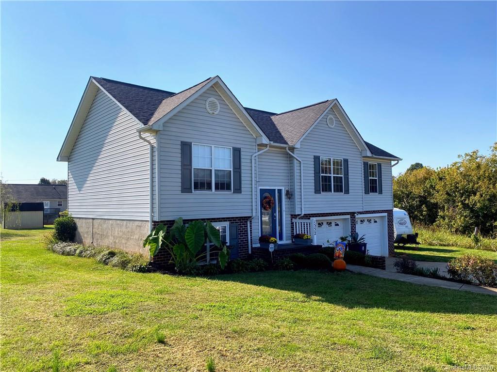 1552 Windy Holly Lane Newton NC 28658
