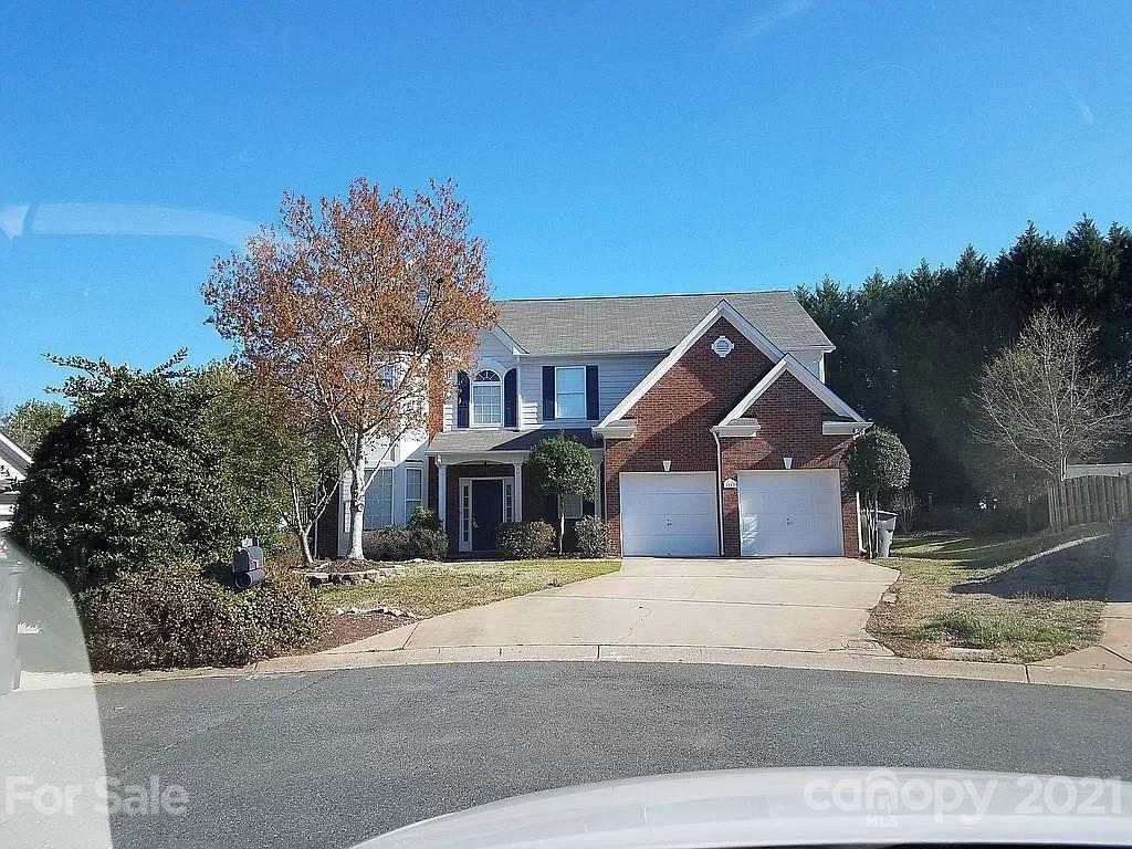 8802 Glenover Circle Charlotte NC 28269