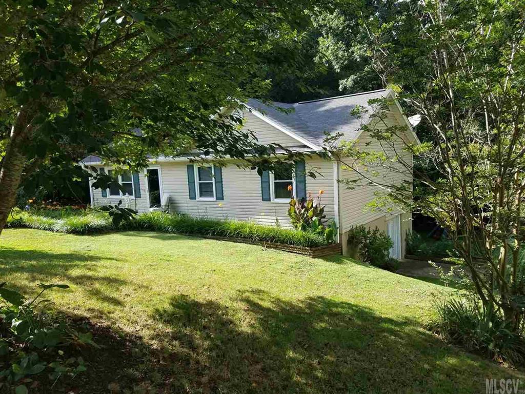 4168 Forest Point Drive Hickory NC 28602
