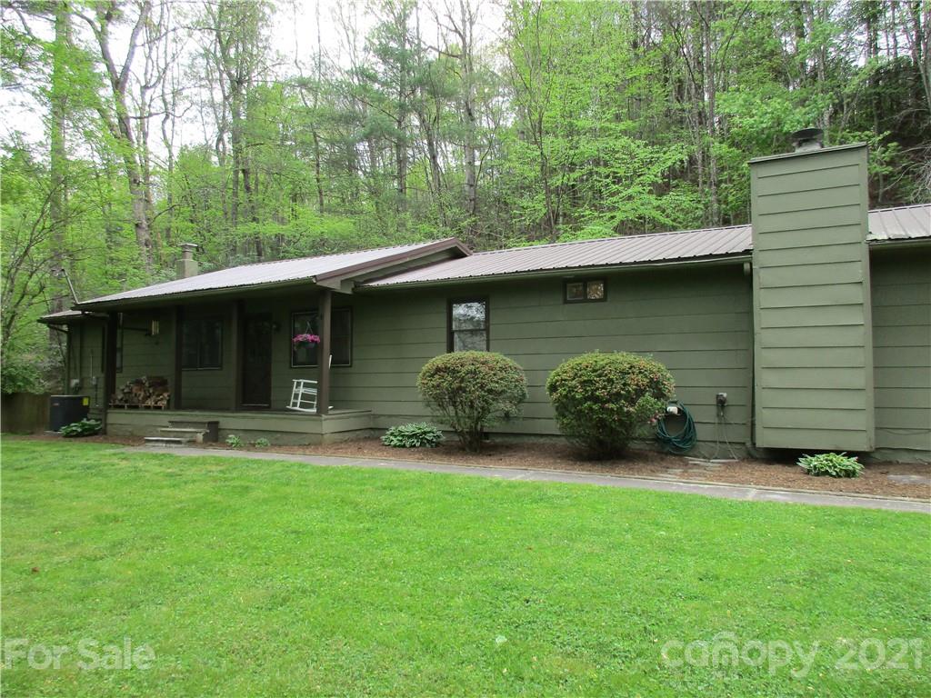 2042 Cashiers Valley Road Brevard NC 28712