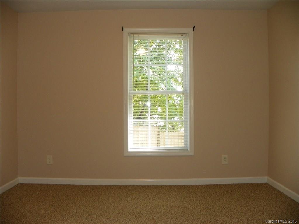 6 Bear Creek Drive Asheville NC 28806
