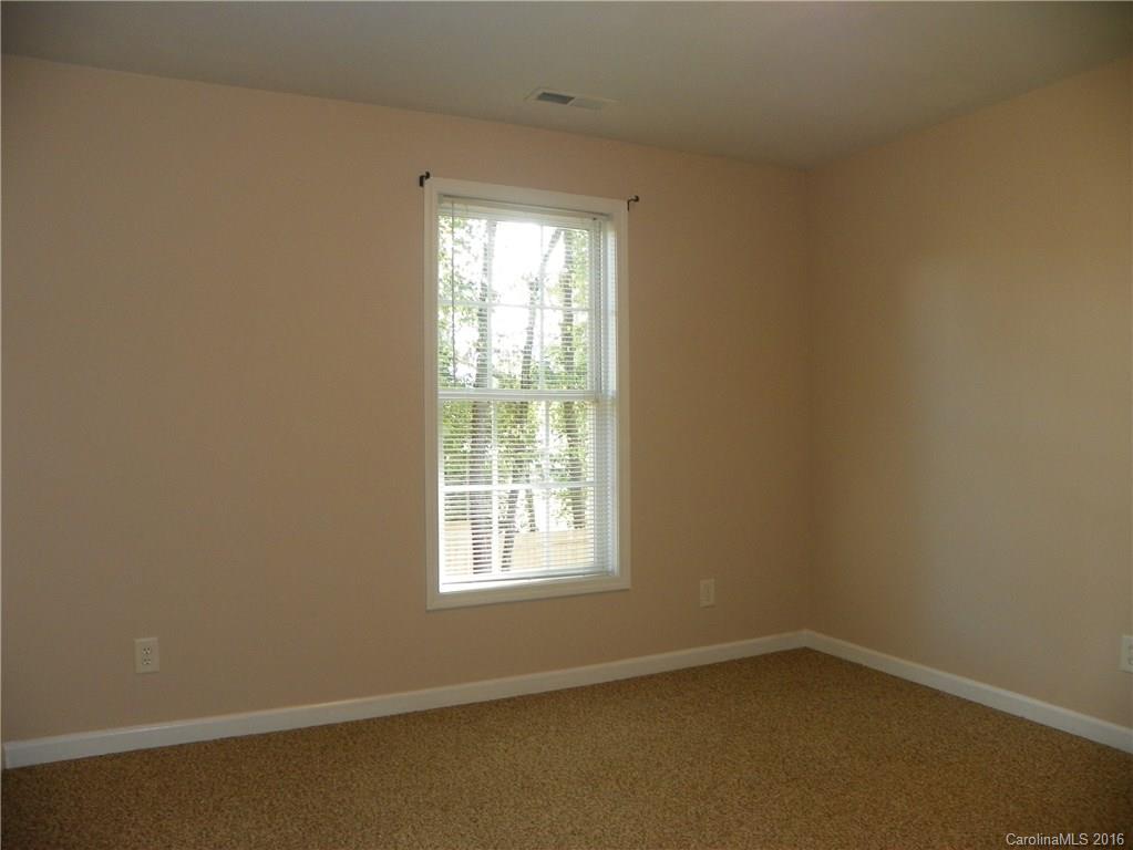 6 Bear Creek Drive Asheville NC 28806