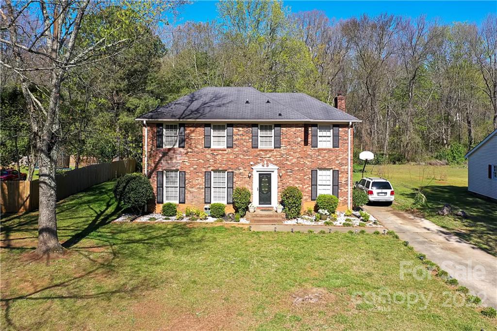 6824 Marlbrook Drive Charlotte NC 28212