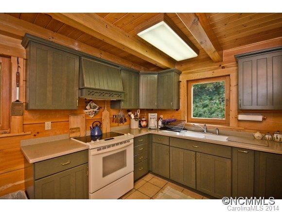 8 Edelweiss Lane Swannanoa NC 28778