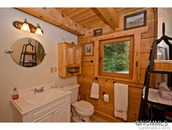 8 Edelweiss Lane Swannanoa NC 28778