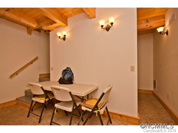8 Edelweiss Lane Swannanoa NC 28778