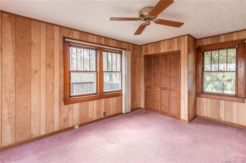 55 Oakwood Street Asheville NC 28806