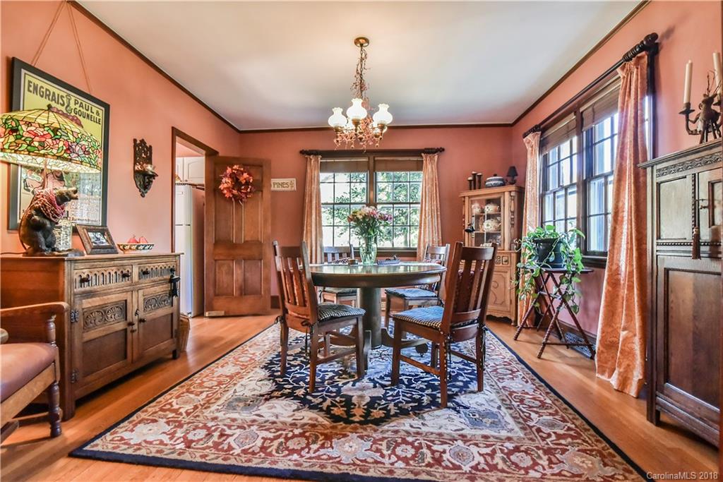 656 Lakeshore Drive Asheville NC 28804