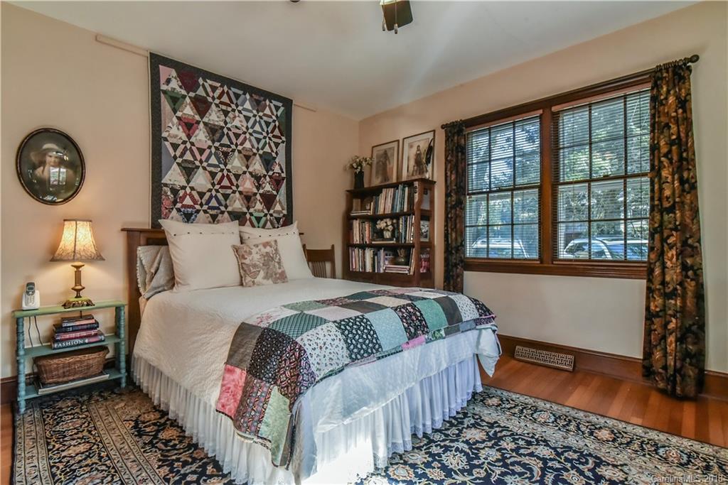 656 Lakeshore Drive Asheville NC 28804