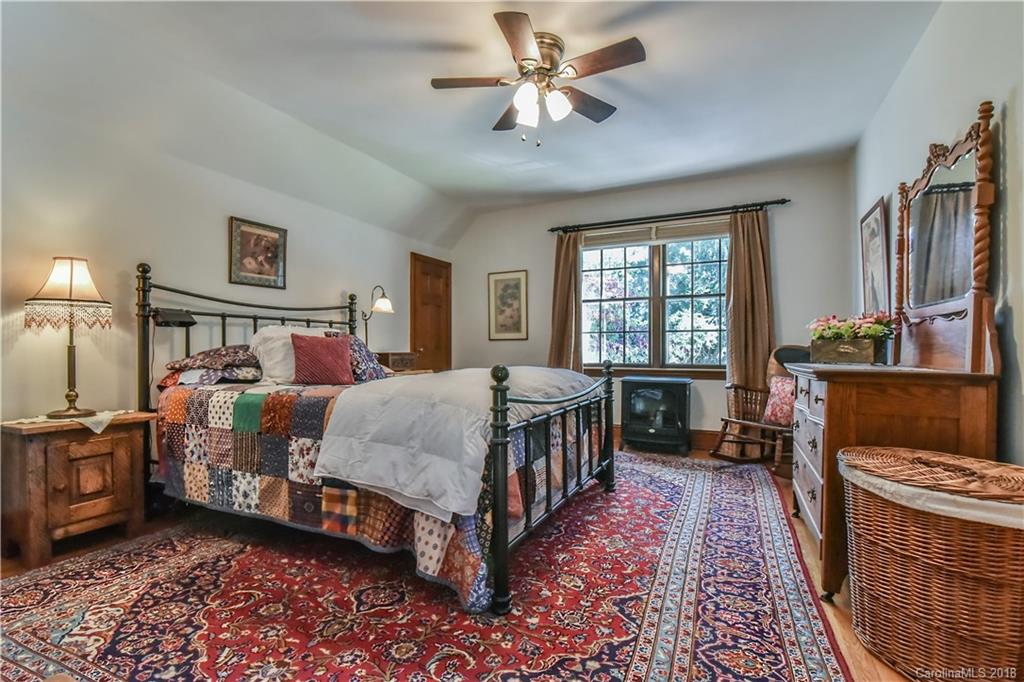 656 Lakeshore Drive Asheville NC 28804