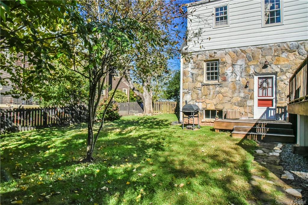 656 Lakeshore Drive Asheville NC 28804
