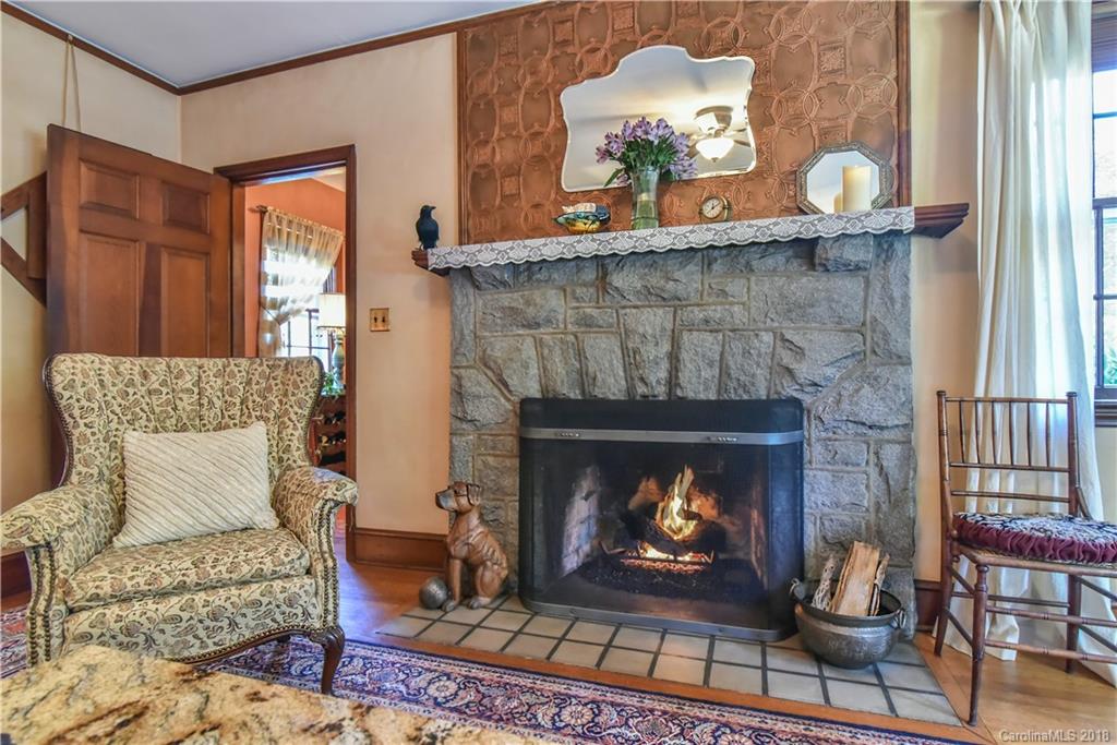 656 Lakeshore Drive Asheville NC 28804
