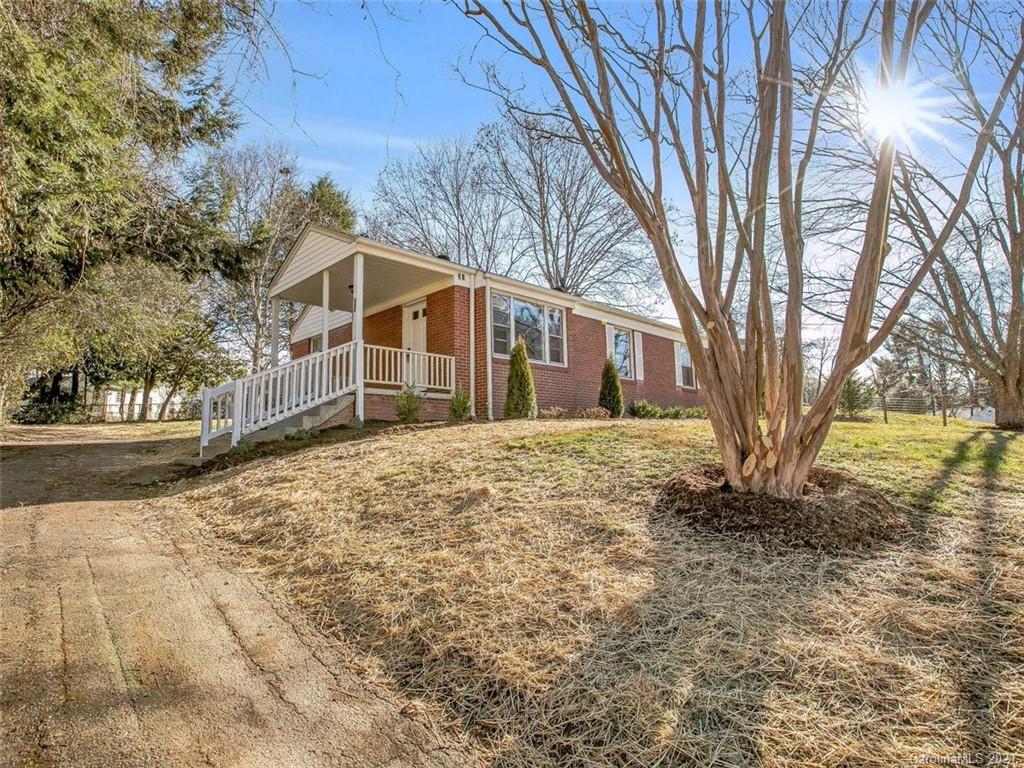 31 Wilshire Drive Asheville NC 28806