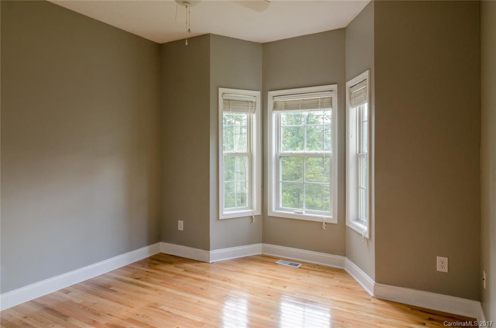51 Creek Run Road Candler NC 28715