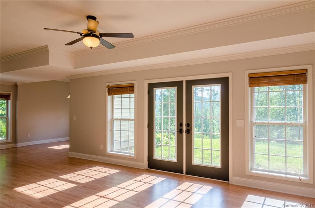 51 Creek Run Road Candler NC 28715