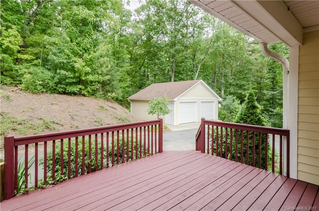 51 Creek Run Road Candler NC 28715