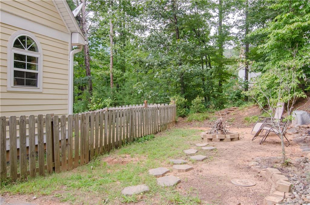 51 Creek Run Road Candler NC 28715
