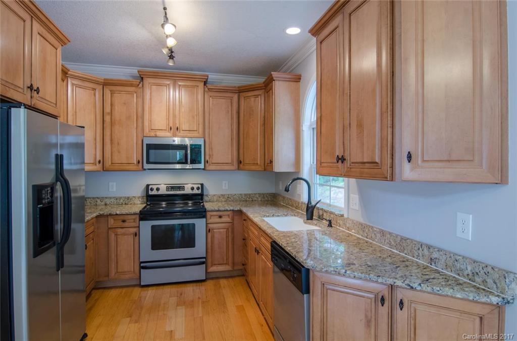 51 Creek Run Road Candler NC 28715