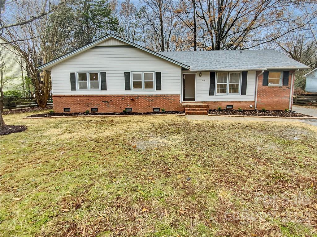 7018 Marlbrook Drive Charlotte NC 28212