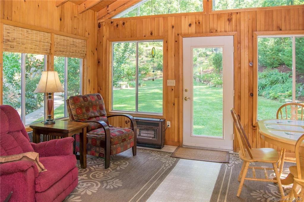 86 Deep Woods Road Mills River NC 28759