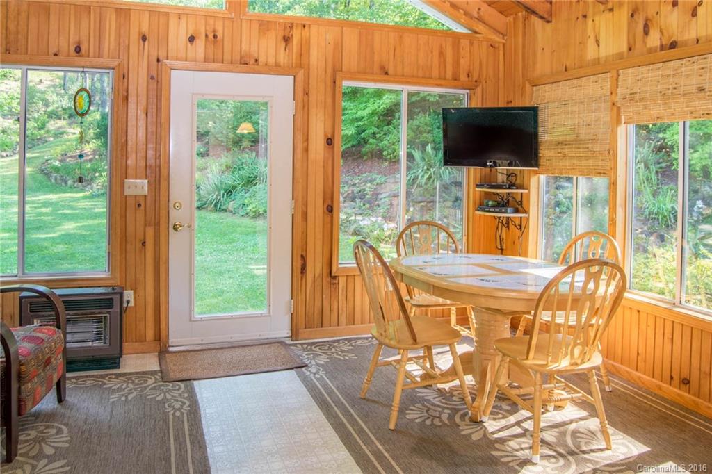 86 Deep Woods Road Mills River NC 28759