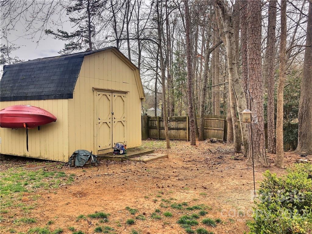 7613 Walnut Wood Drive Charlotte NC 28227