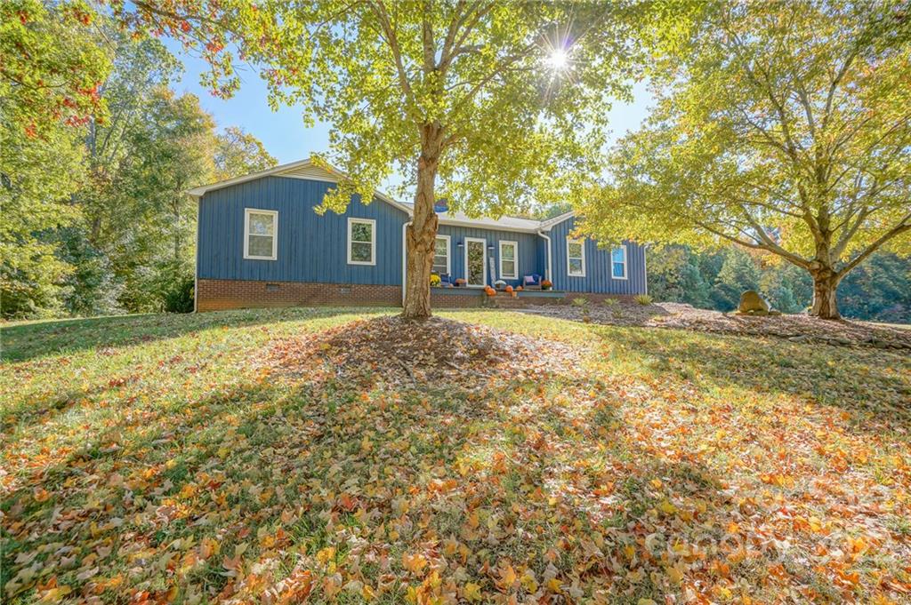 2095 Rhodes Road Lexington NC 27292