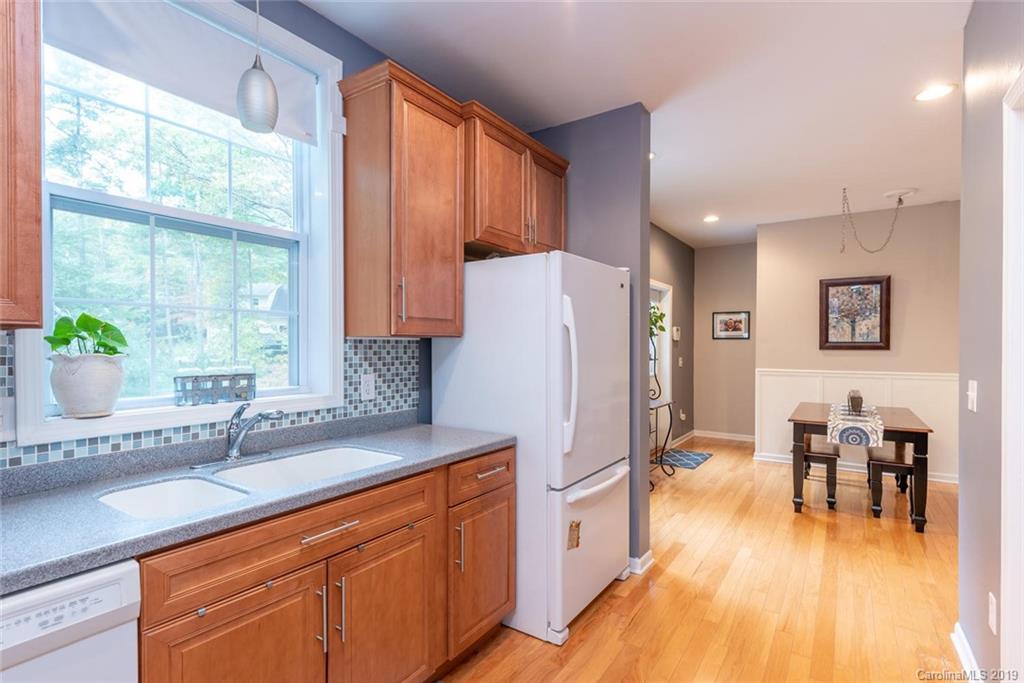 43 Kirby Road Asheville NC 28806