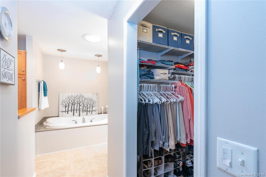 43 Kirby Road Asheville NC 28806