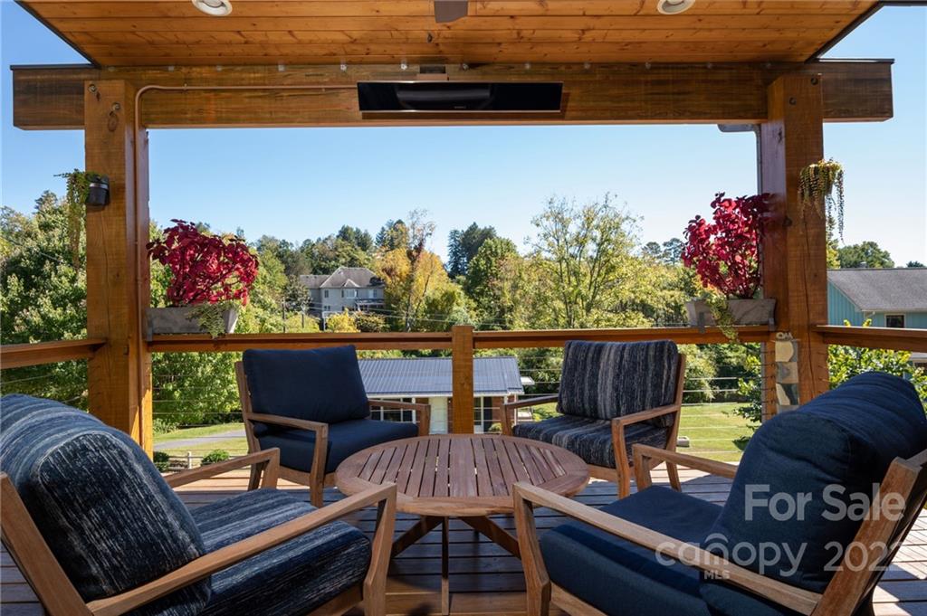 21 Pinewood Avenue Asheville NC 28804