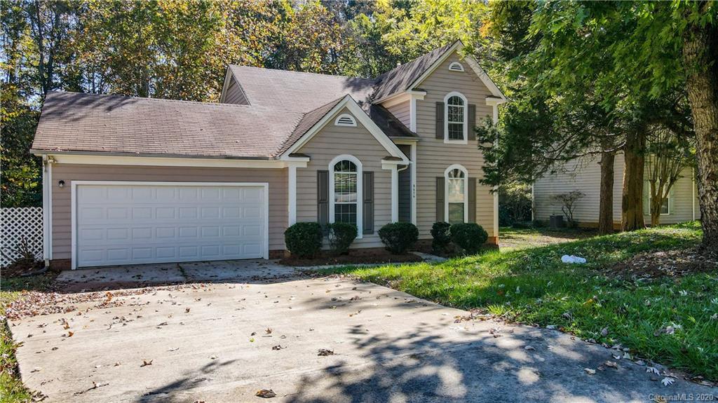8414 Woodford Bridge Drive Charlotte NC 28216