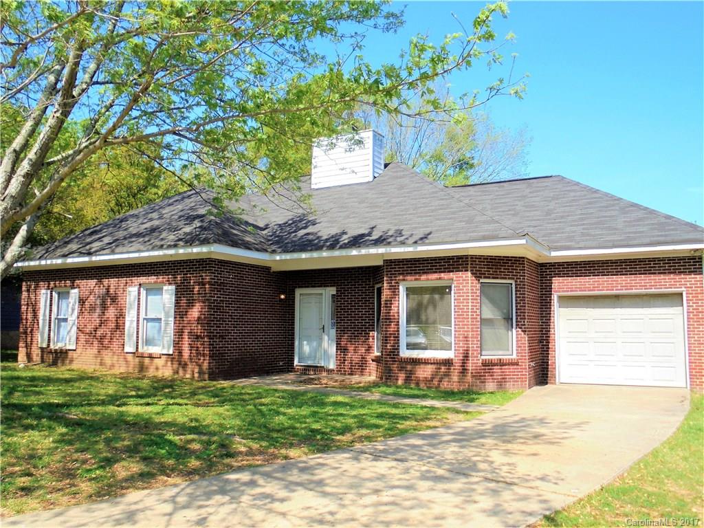 2604 Glen Shira Court Charlotte NC 28208