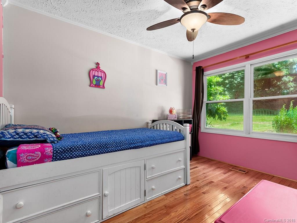 207 Pine Tree Court Candler NC 28715