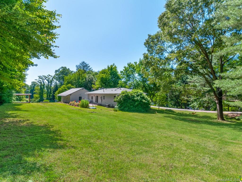 207 Pine Tree Court Candler NC 28715